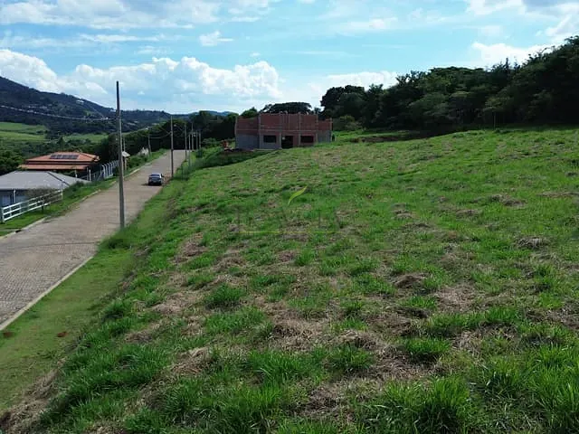 Terreno com 1000m², à venda, no bairro Vargem em Joanópolis