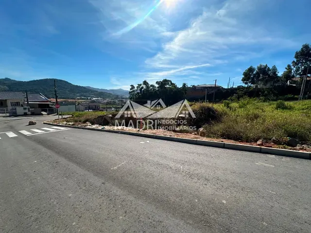 Terreno com 200m², à venda, no bairro Bela Vista em Palhoça