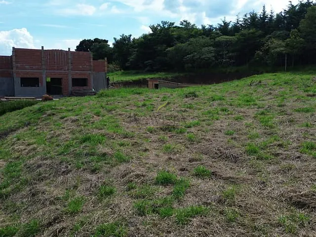 Terreno com 1000m², à venda, no bairro Vargem em Joanópolis
