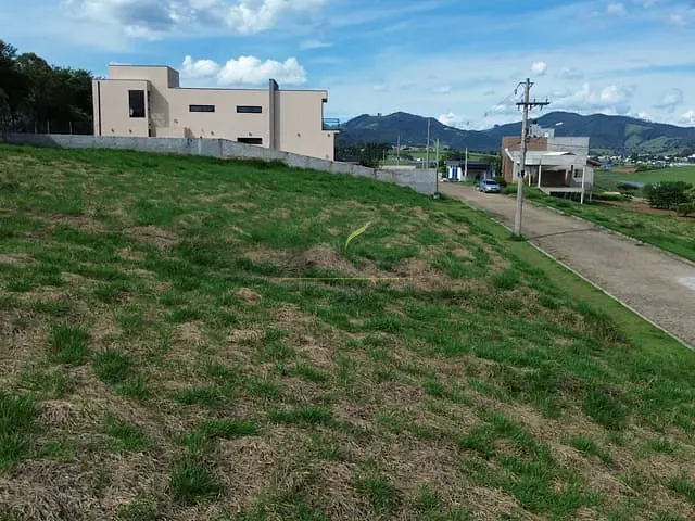 Terreno com 1000m², à venda, no bairro Vargem em Joanópolis