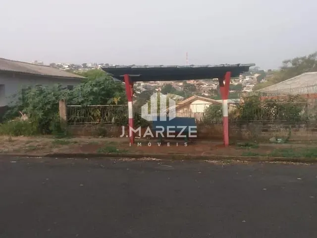 Terreno com 396m², à venda, no bairro Centro em Apucarana