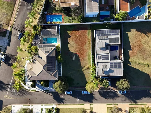 Terreno com 637m², à venda, no bairro Vivendas do Arvoredo em Londrina