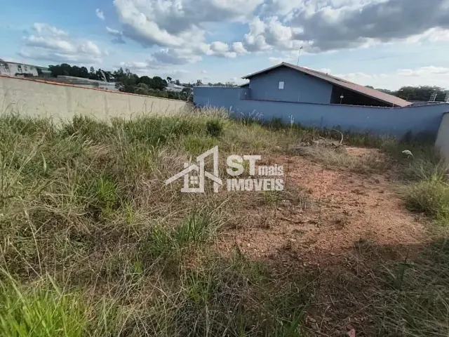 Terreno com 316m², à venda, no bairro Morada Dos Passaros em Andradas