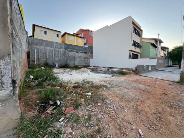 Terreno com 170m², para alugar, no bairro Portais (Polvilho) em Cajamar