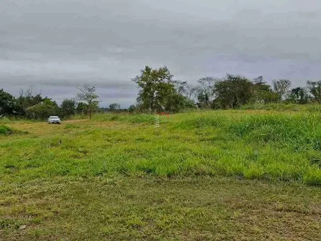 Terreno com 5000m², à venda, no bairro Centro em Ibiporã