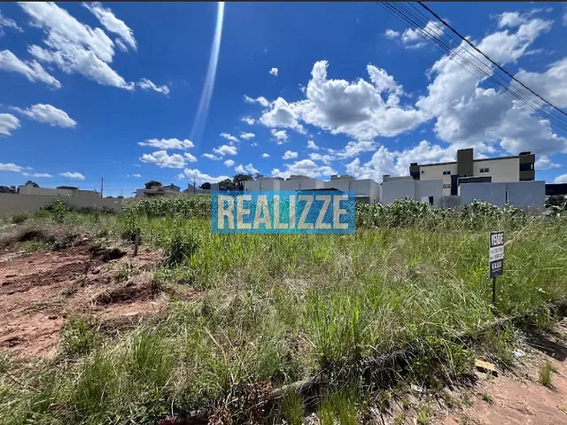Terreno com 560m², à venda, no bairro calinas nova marau em Marau