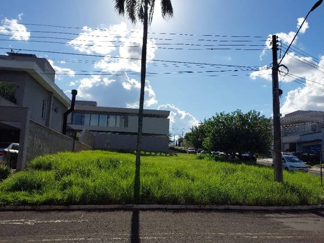 Terreno com 452m², à venda, no bairro Vila Vilas Boas em Campo Grande