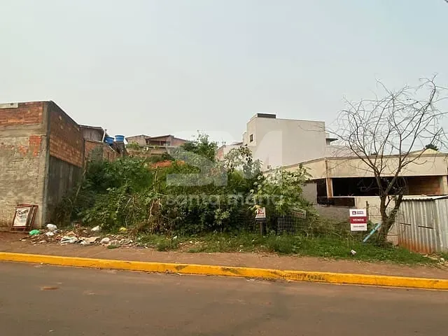 Terreno com 354m², à venda, no bairro Pinheirinho em Chapecó
