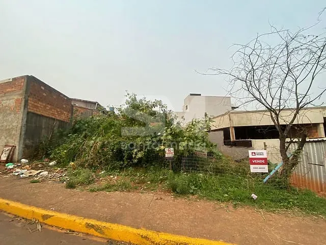 Terreno com 354m², à venda, no bairro Pinheirinho em Chapecó