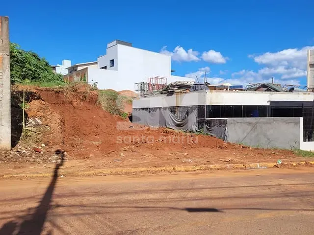 Terreno com 354m², à venda, no bairro Pinheirinho em Chapecó