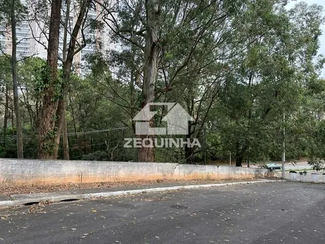 Terreno com 602m², à venda, no bairro Parque dos Principes em Sao Paulo