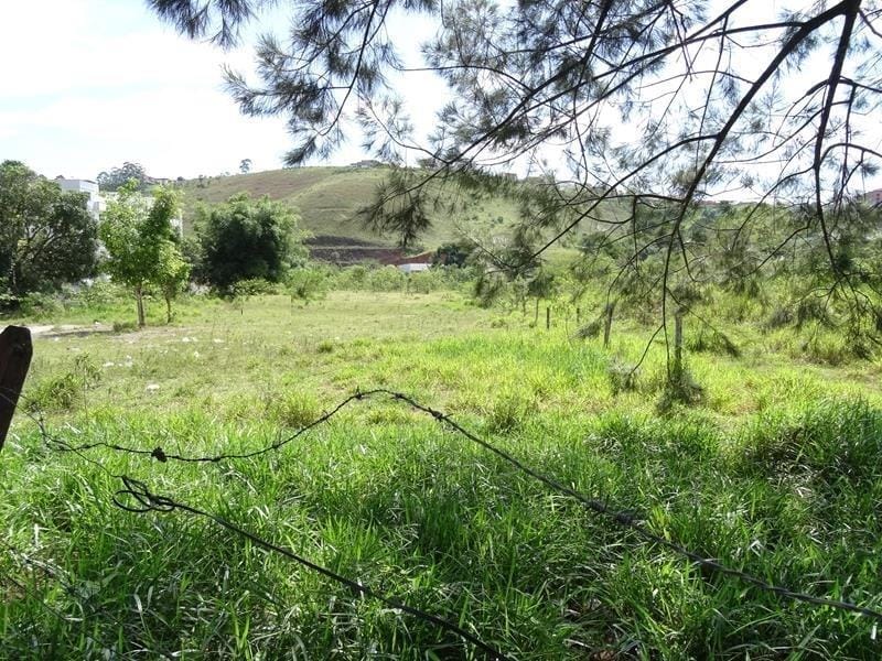 Terreno à Venda em Santos Dumont