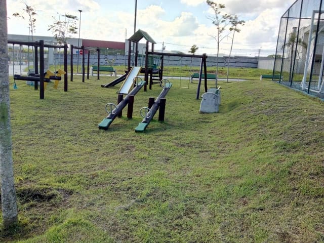Terreno com 601m², à venda, no bairro Colinas do Paratehy em São José dos Campos