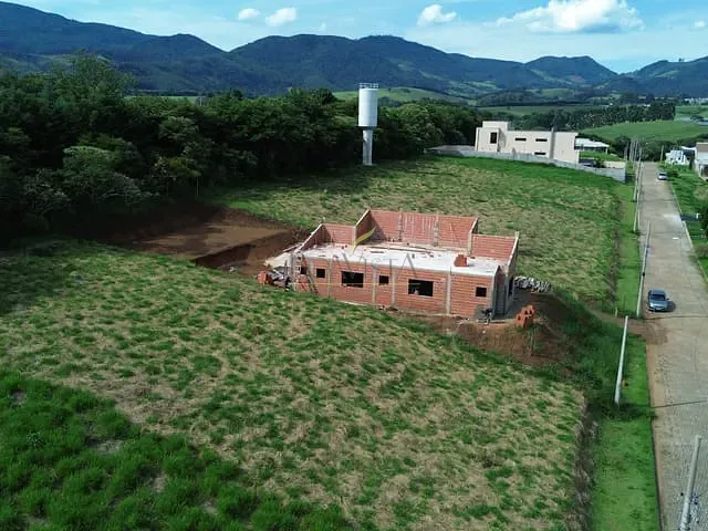 Terreno com 1000m², à venda, no bairro Vargem em Joanópolis