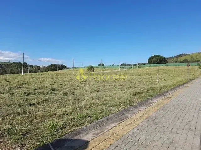 Terreno com 305m², à venda, no bairro Chácaras Cataguá em Taubaté