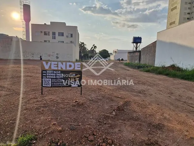 Terreno com 600m², à venda, no bairro Setor Comercial em Sinop