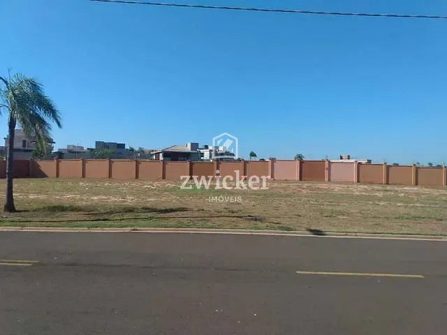 Terreno com 900m², à venda, no bairro Samambaia Parque Residencial em Bauru