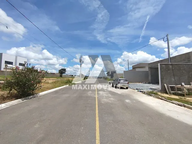 Terreno com 542m², à venda, no bairro Jardim das Palmeiras em Araçuaí