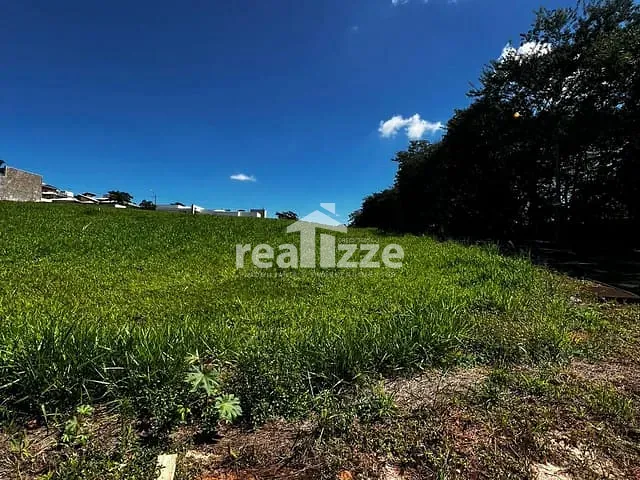 Terreno com 1000m², à venda, no bairro São Jorge I em Itapira