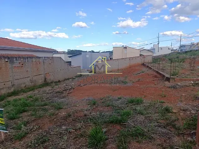 Terreno com 250m², à venda, no bairro Jardim Ouro Verde em Guaxupé