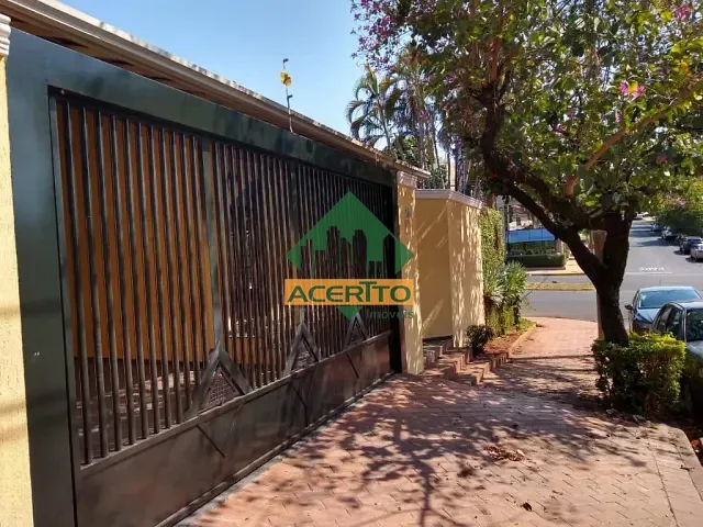 Terreno com 300m², à venda, no bairro Vila Mendonça em Araçatuba