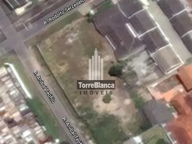 Terreno com 2089m², à venda, no bairro Uvaranas em Ponta Grossa