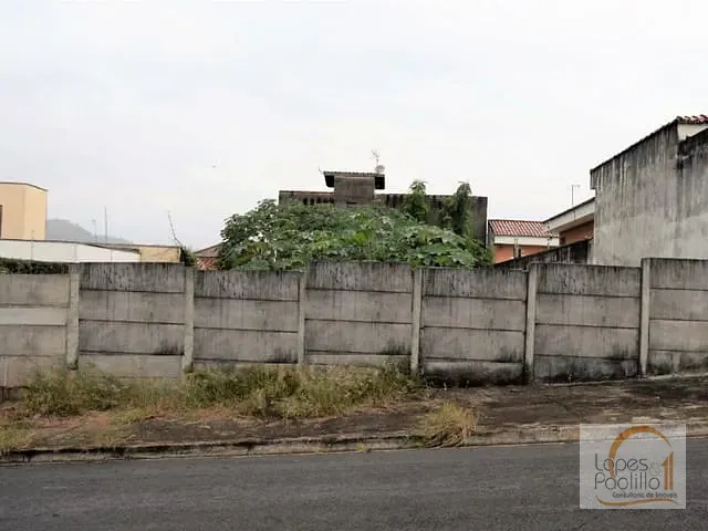 Terreno com 472m², à venda, no bairro Jardim do Lago em Atibaia