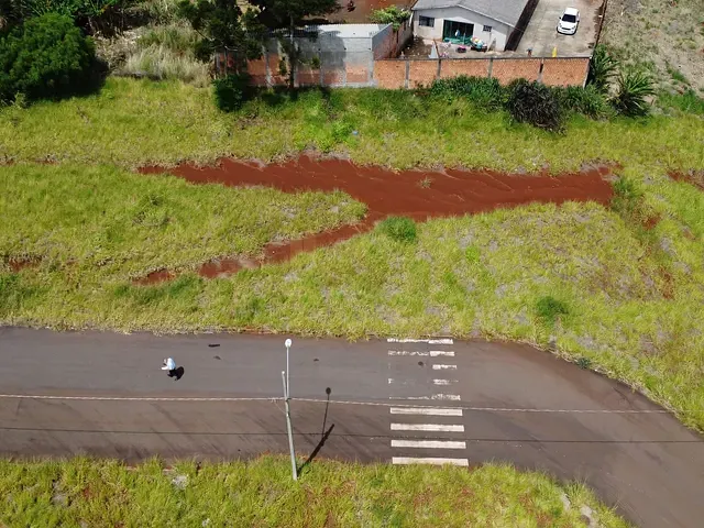 Terreno com 300m², à venda, no bairro Loteamento Jardim Licce em Apucarana