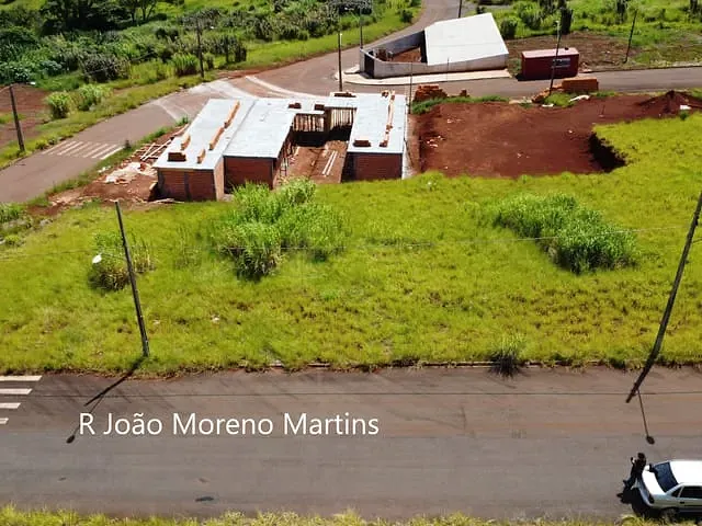 Terreno com 300m², à venda, no bairro Loteamento Jardim Licce em Apucarana