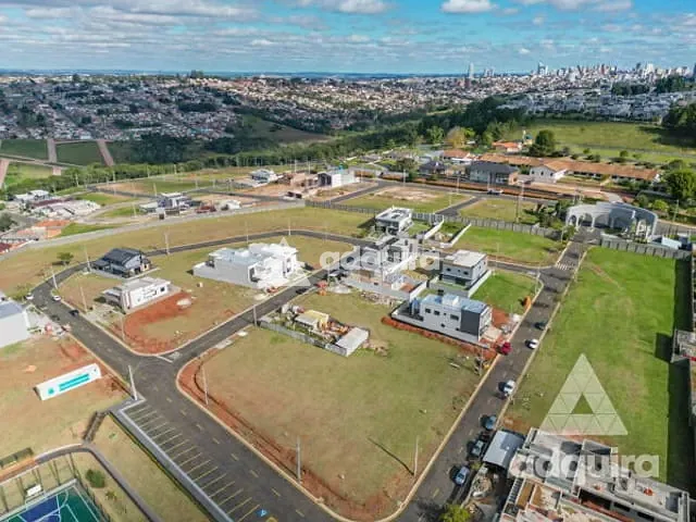 Terreno com 331m², à venda, no bairro Jardim Carvalho em Ponta Grossa