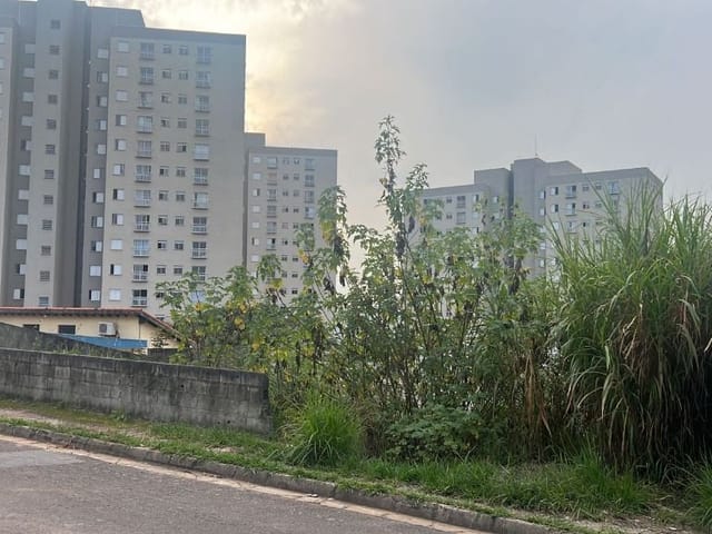 Terreno com 1800m², à venda, no bairro Ipês (Polvilho) em Cajamar