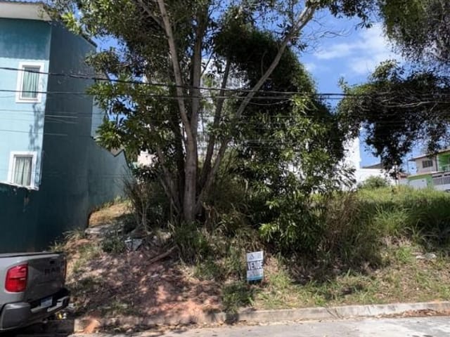 Terreno com 200m², à venda, no bairro Jardim Vitória em Macaé