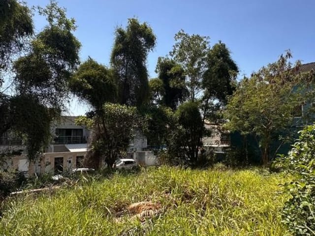 Terreno com 200m², à venda, no bairro Jardim Vitória em Macaé