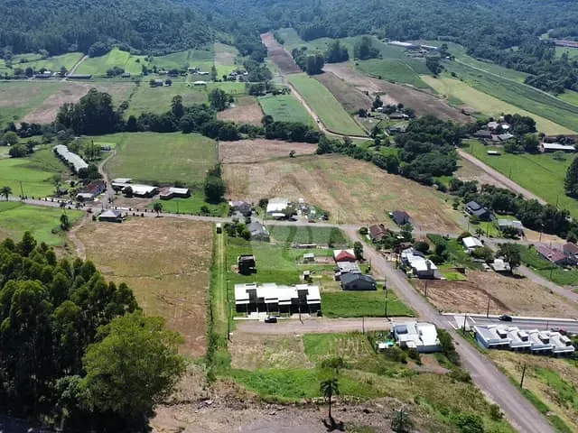 Terreno com 357m², à venda, no bairro Germânia em Westfalia