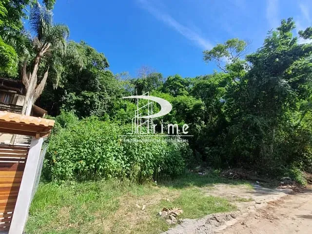 Terreno com 450m², à venda, no bairro Engenho do Mato em Niterói