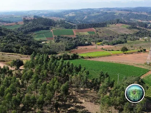 Terreno com 1000m², à venda, no bairro Ortizes em Piedade