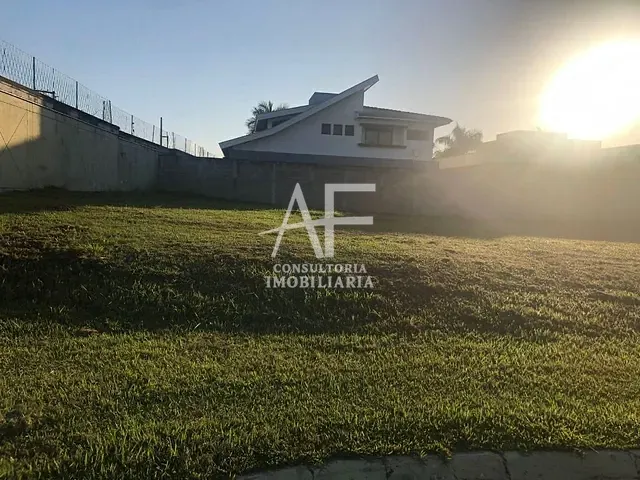 Terreno com 531m², à venda, no bairro Quiririm em Taubaté