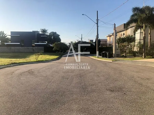 Terreno com 531m², à venda, no bairro Quiririm em Taubaté