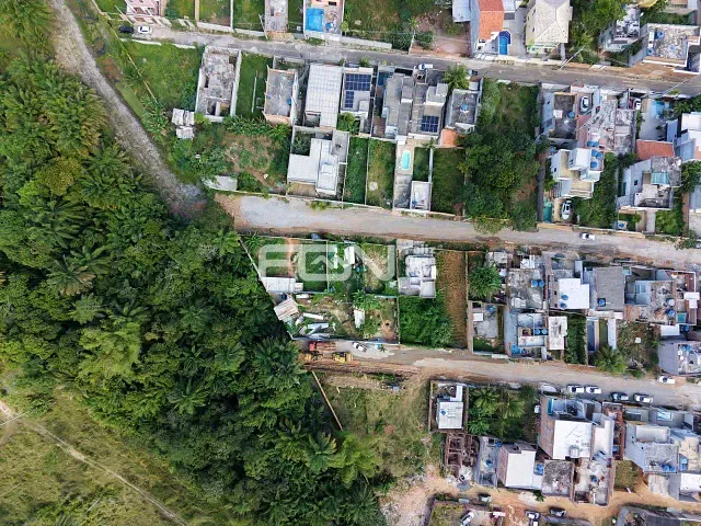 Terreno com 140m², à venda, no bairro Malícia (Abrantes) em Camaçari