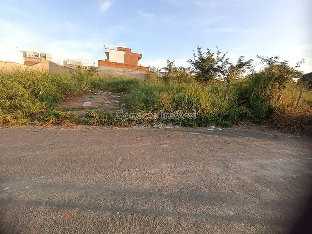 Terreno com 250m², à venda, no bairro Bairro Recanto dos Lagos em Jaguariúna