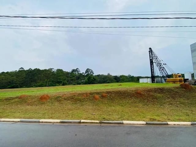 Terreno com 1150m², à venda, no bairro Caucaia do Alto em Vargem Grande Paulista