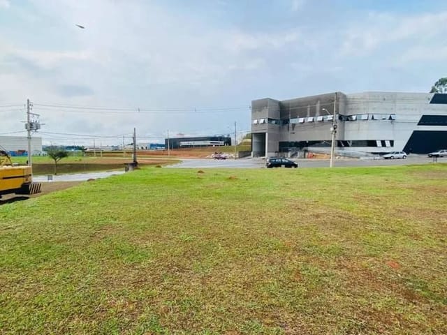 Terreno com 1150m², à venda, no bairro Caucaia do Alto em Vargem Grande Paulista