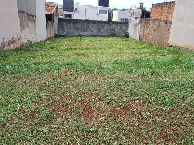 Terreno com 360m², à venda, no bairro Portal de Versalhes 1 em Londrina