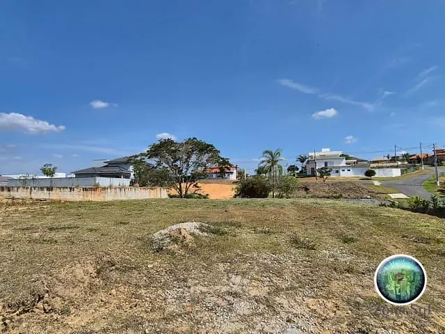Terreno com 800m², à venda, no bairro Village Araçoiaba em Araçoiaba da Serra