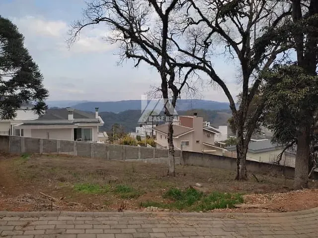 Terreno com 463m², à venda, no bairro Boqueirão em Guarapuava