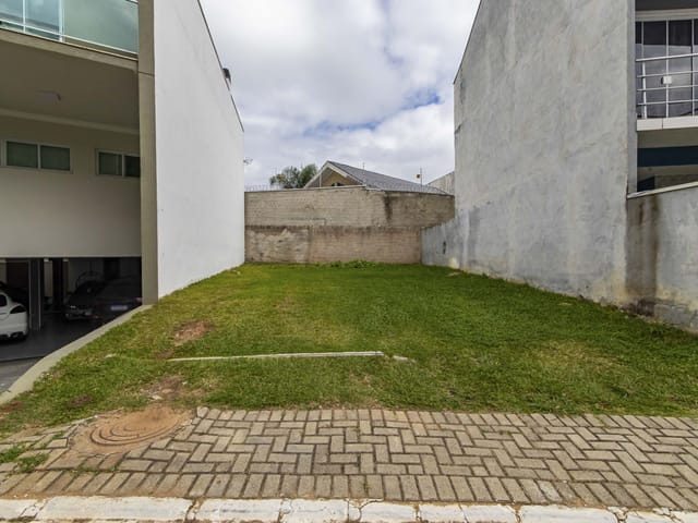 Terreno com 127m², à venda, no bairro Não informado em Curitiba