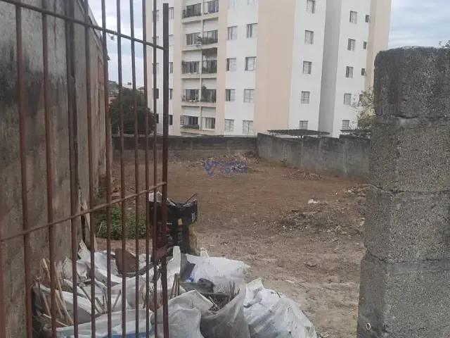 Terreno com 300m², à venda, no bairro Jardim Paulista em São José dos Campos