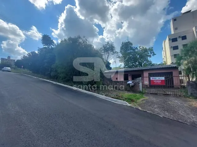Terreno com 549m², à venda, no bairro Santa Maria em Chapecó