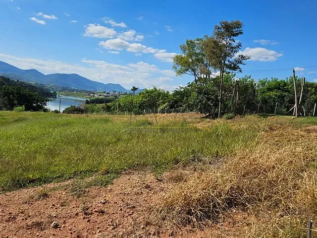 Terreno com 1000m², à venda, no bairro Túnel 7 em Joanópolis