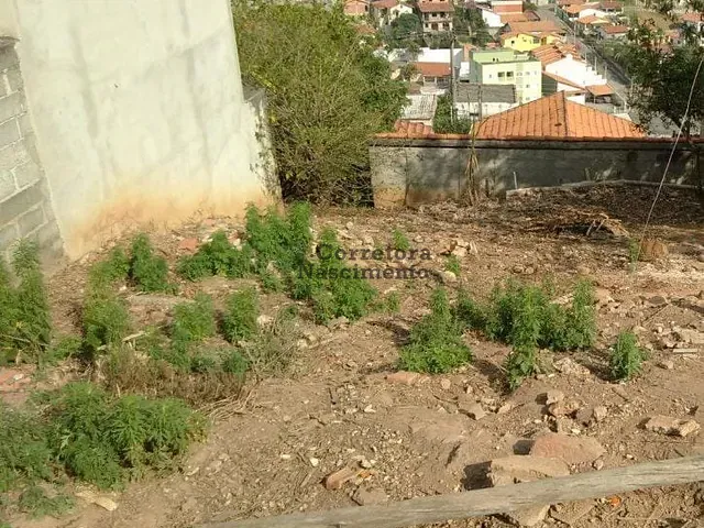 Terreno com 250m², à venda, no bairro Jardim Viola em Santa Branca
